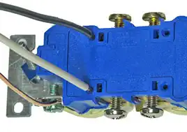 Receptacle Wiring Push-in terminals